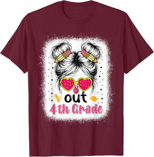 Peace out 4th grade graduation 2026 4th grade messy bun girl T-Shirt - T-Shirt | Maroon