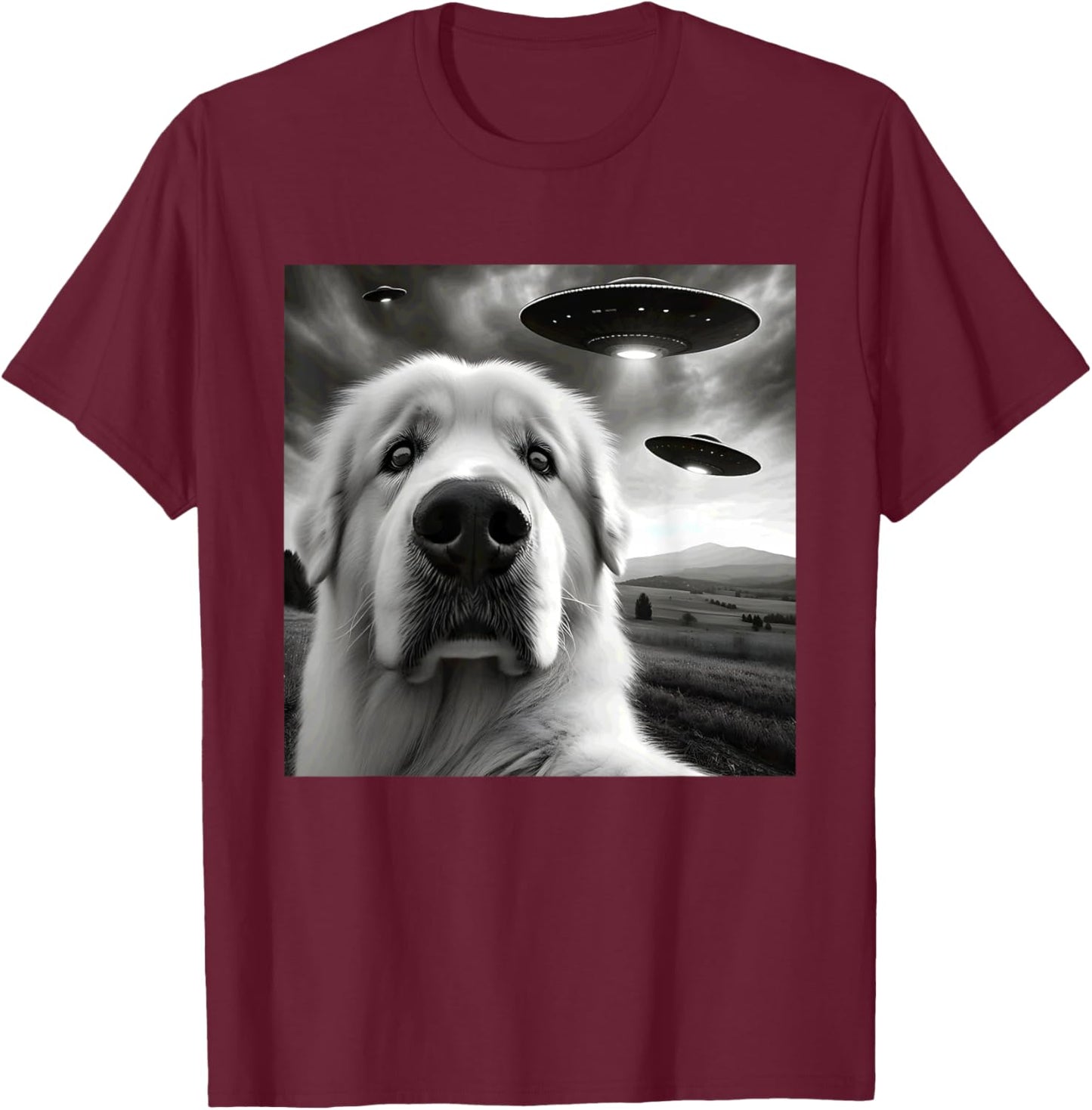 Great Pyrenees Funny Graphic Selfie with UFOs Weird Aliens T-Shirt - T-Shirt | Maroon