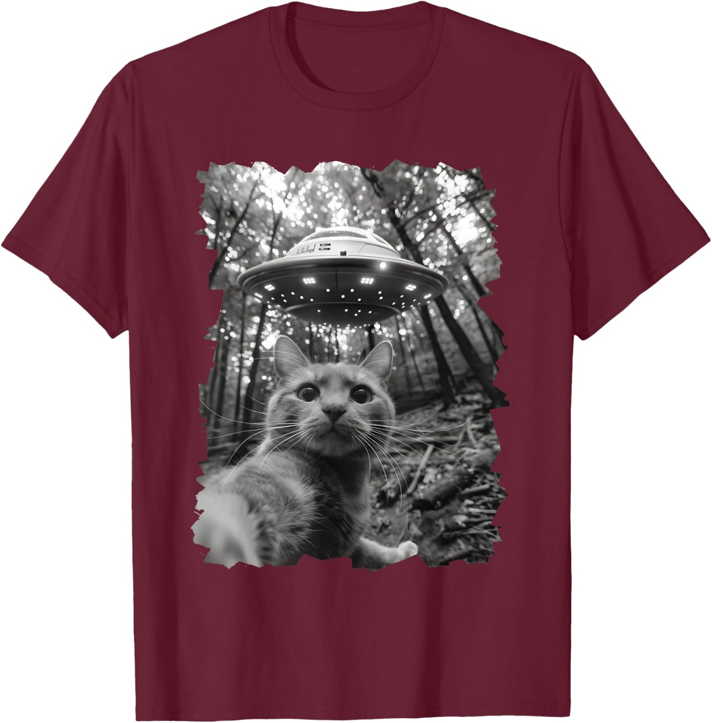 Funny Cat UFO, Funny Alien Cat Selfie UFO for Cats Lovers T-Shirt - T-Shirt | Maroon