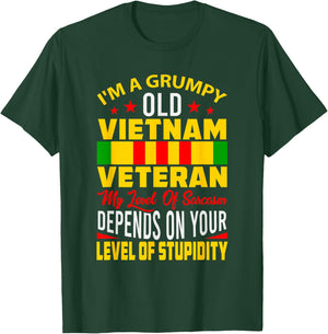 Funny Old Men Retirement Sarcasm Gift Vietnam Veteran T-Shirt - T-Shirt | Forest