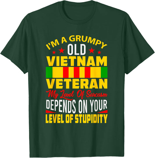 Funny Old Men Retirement Sarcasm Gift Vietnam Veteran T-Shirt - T-Shirt | Forest