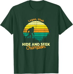 Vintage Logan, Utah Mountain Hiking Souvenir Print T-Shirt - T-Shirt | Forest