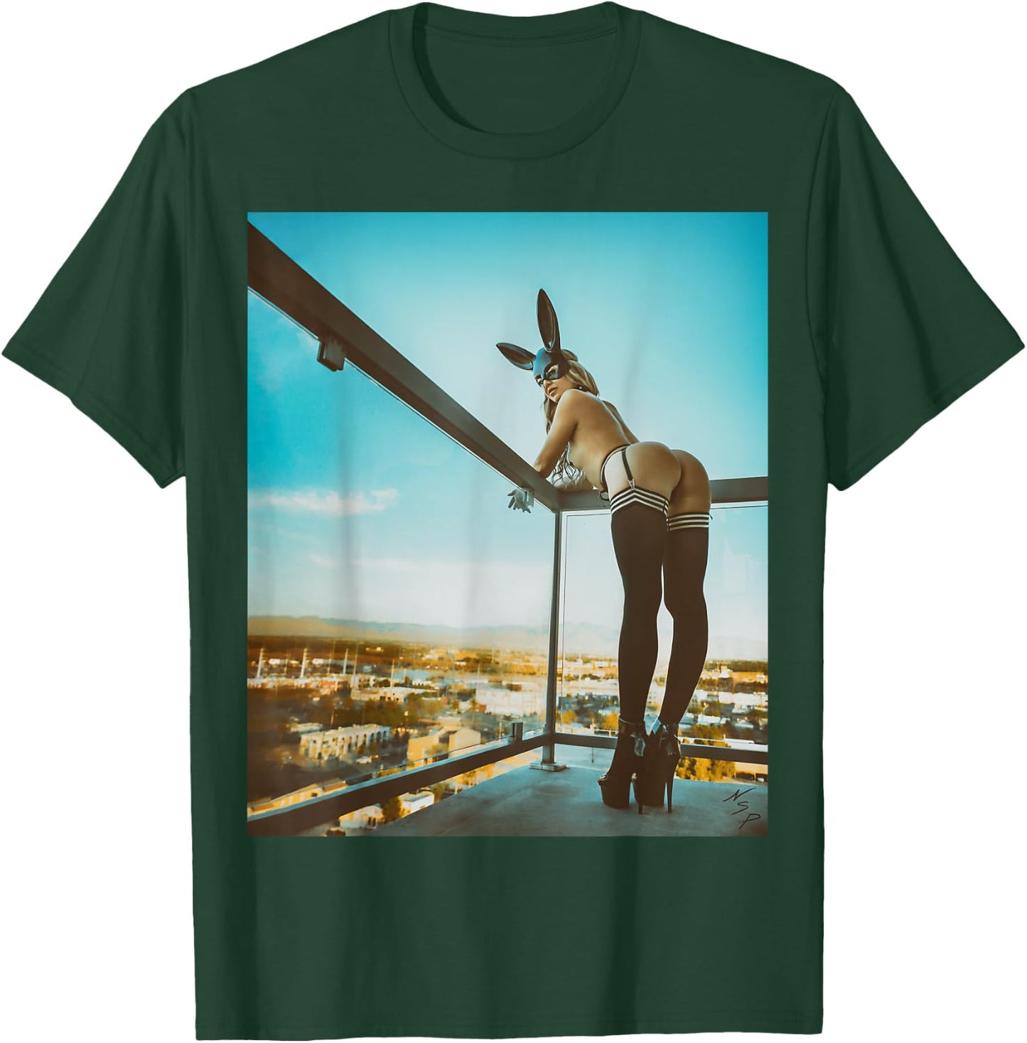 Sexy Girl - "Bad Bunny Pinup Girl w/ Nice Butt" T-Shirt - T-Shirt | Forest