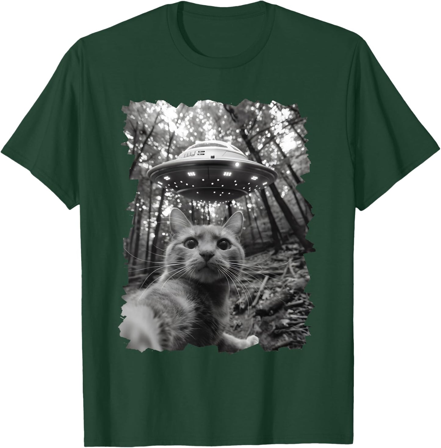 Funny Cat UFO, Funny Alien Cat Selfie UFO for Cats Lovers T-Shirt - T-Shirt | Forest
