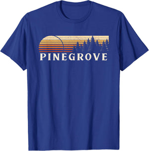 Pinegrove, OH Vintage Evergreen Sunset Eighties Retro T-Shirt - T-Shirt | Royal