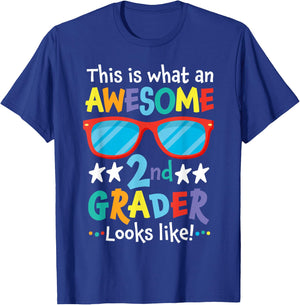 Back to School 2nd Grade Awesome Second Grader Looks Like T-Shirt - T-Shirt | Royal