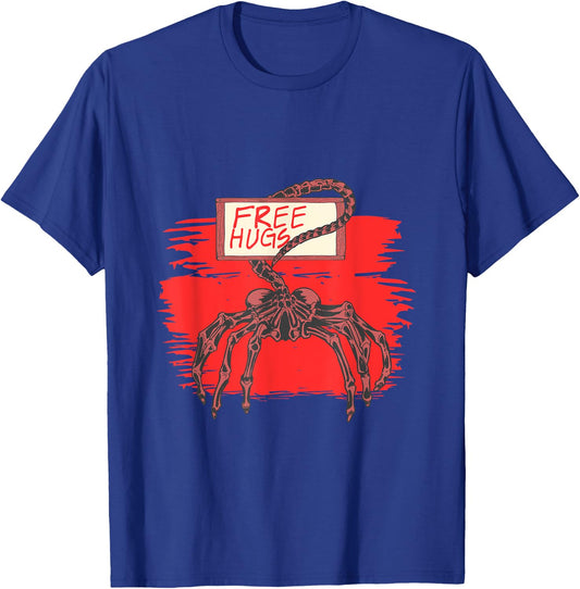 Funny Free Alien Hug T-Shirt - T-Shirt | Royal
