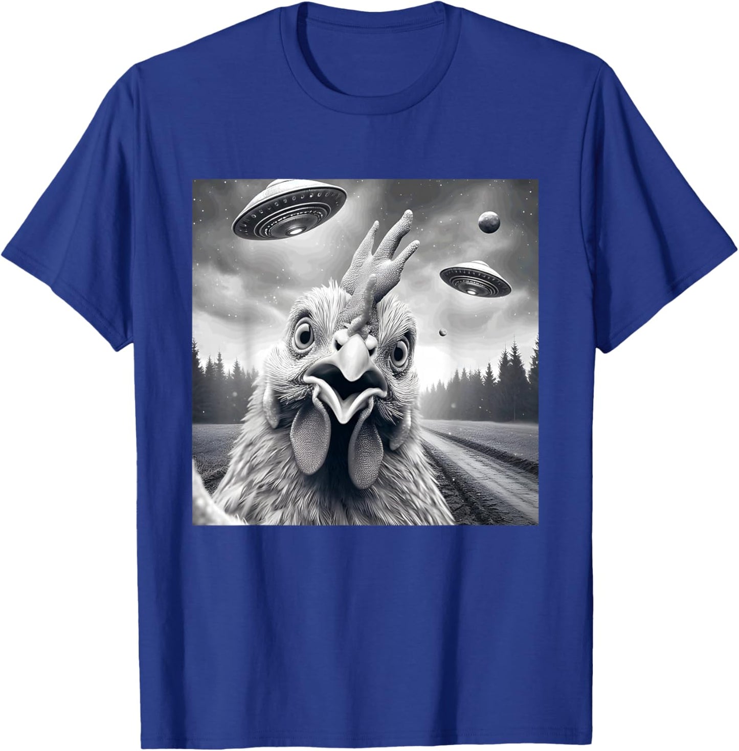 Chicken Rooster Funny Graphic Selfie with UFOs Weird Aliens T-Shirt - T-Shirt | Royal