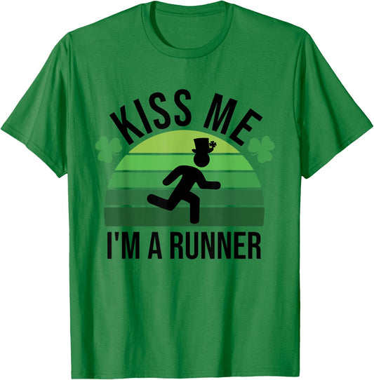 Kiss Me I'm A Runner Retro Marathon Running St Patrick's Day T-Shirt - T-Shirt | Irish Green