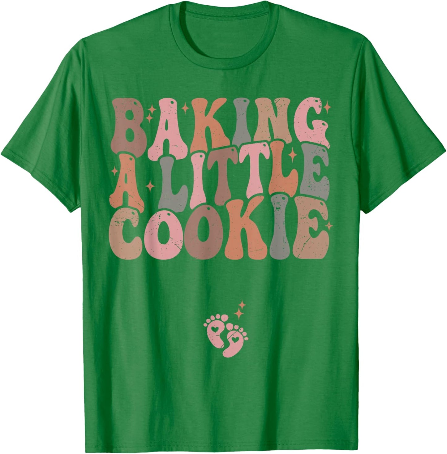 Baking a Little Cookie Christmas Pregnancy Announcement T-Shirt - T-Shirt | Irish Green