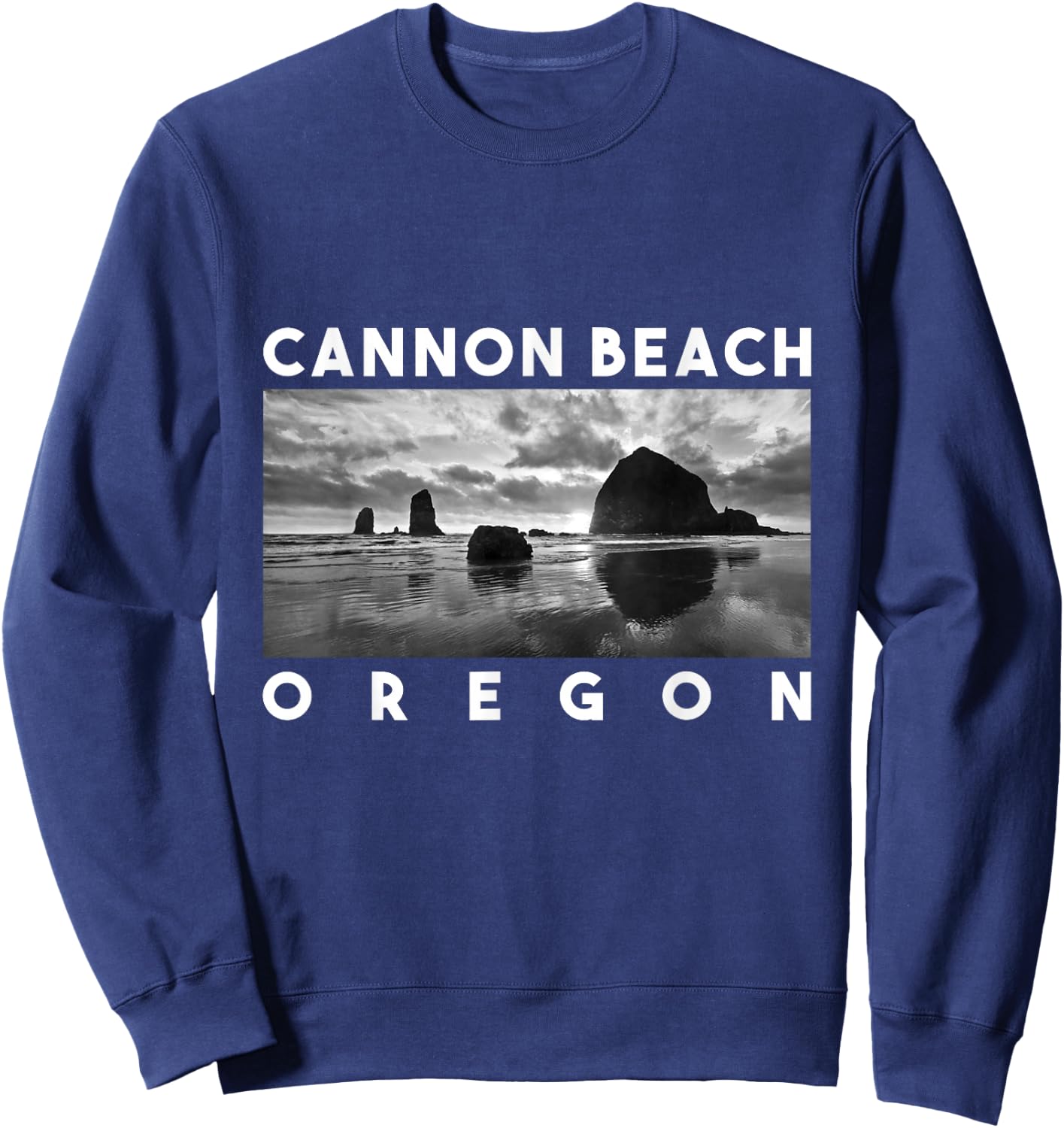 Oregon Cannon Beach Skyline Haystack Rock Travel Souvenir Sweatshirt - Sweatshirt | Navy