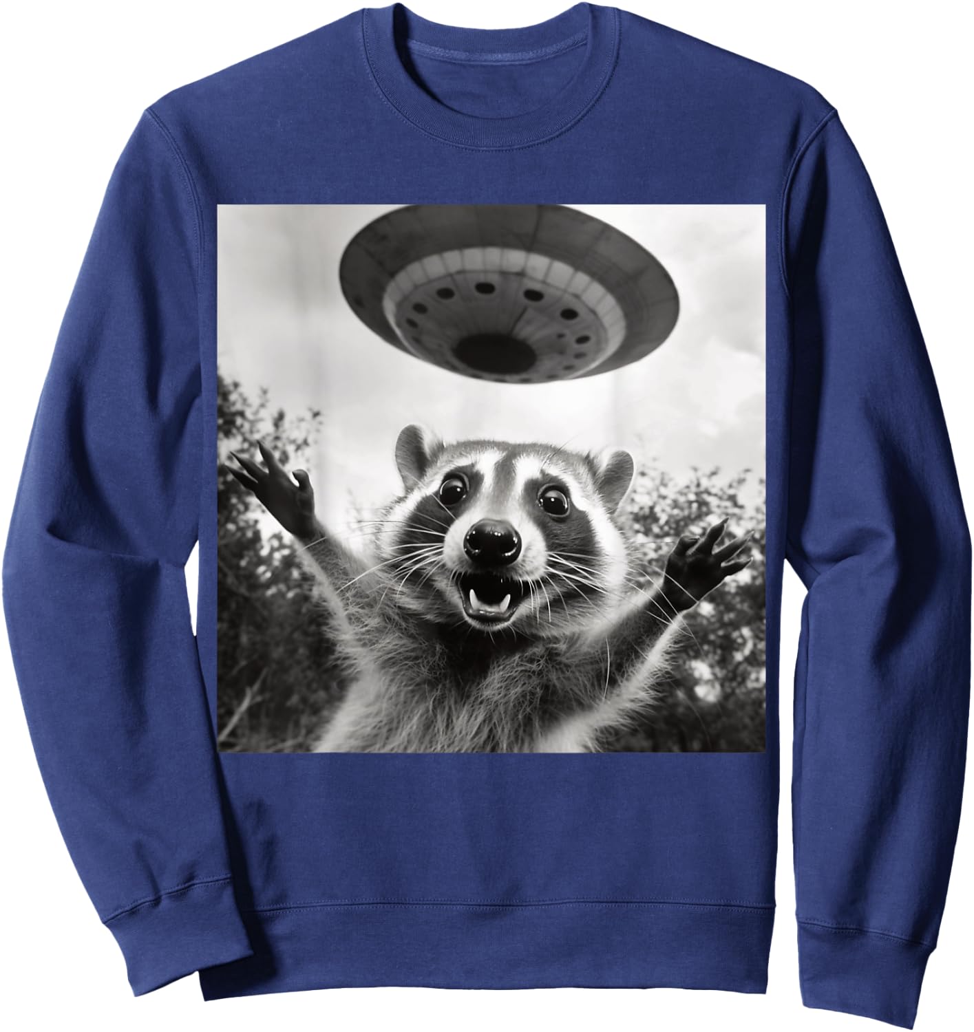 Funny Raccoon UFO Alien Selfie Photo Of Raccoon With UFO Sweatshirt - Sweatshirt | Navy