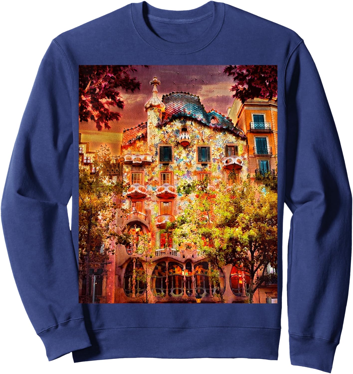Casa Battlo - Barcelona, Spain Sweatshirt - Sweatshirt | Navy