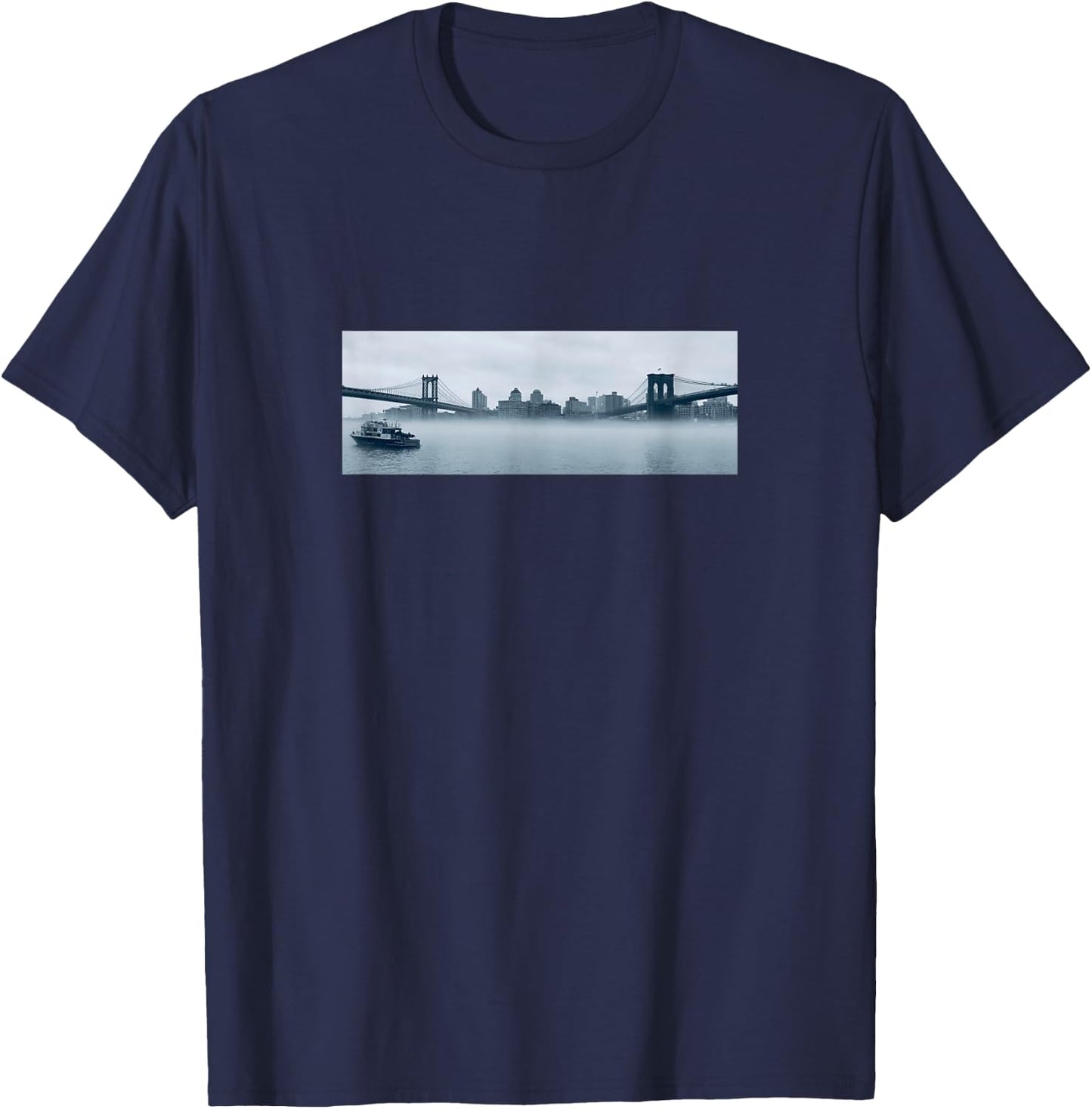 NYC Streetwear | Manhattan and Brooklyn Bridge | Cool Style T-Shirt - T-Shirt | Navy