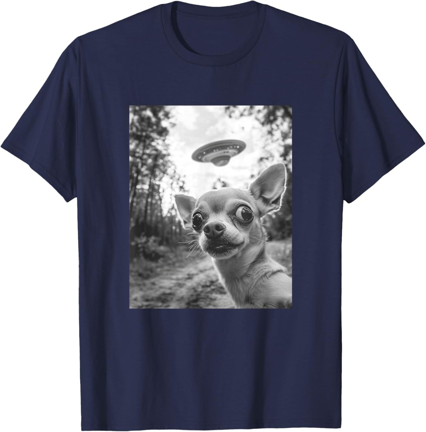 Chihuahua UFO Meme - Funny Chihuahua Selfie with UFO T-Shirt - T-Shirt | Navy