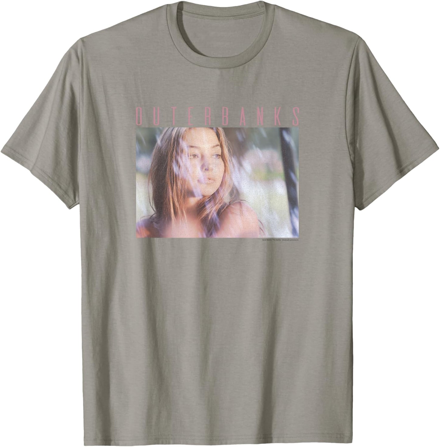 Outer Banks Sarah Portrait T-Shirt - T-Shirt | Sand