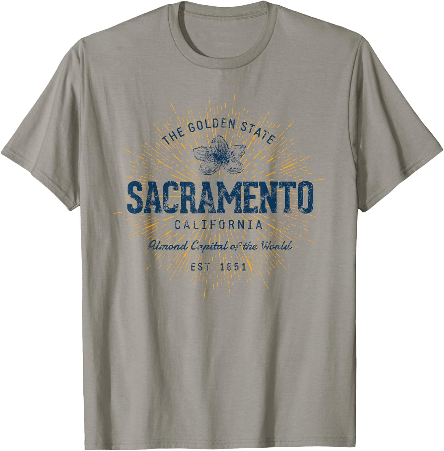 Vintage Sacramento Retro T-Shirt - T-Shirt | Sand