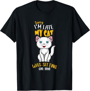 Cat Sitting On Me Funny Cat Owner T-Shirt - T-Shirt | Black