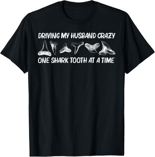 Funny Shark Teeth Design Mom Animal Fossil Hunters T-Shirt - T-Shirt | Black