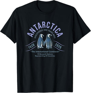 Antarctica Discovered 200 Years Ago Researchers Penguins T-Shirt - T-Shirt | Black