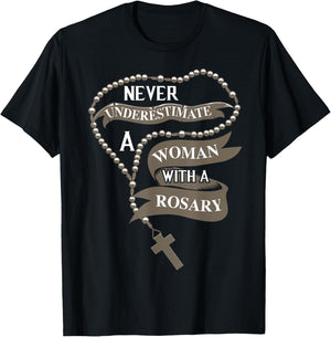 Cute Never Underestimate A Women With A Rosary Gift T-Shirt - T-Shirt | Black