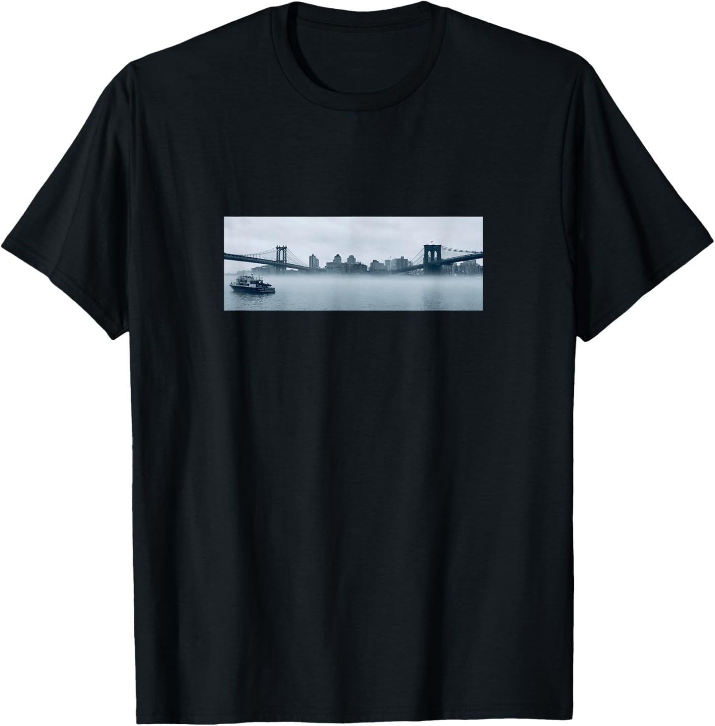 NYC Streetwear | Manhattan and Brooklyn Bridge | Cool Style T-Shirt - T-Shirt | Black