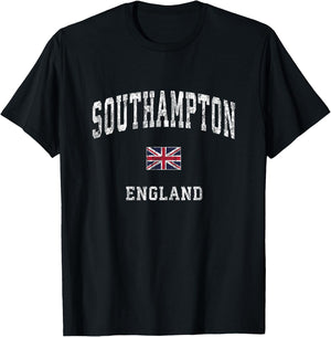 Southampton England Vintage Athletic Sports Design T-Shirt - T-Shirt | Black