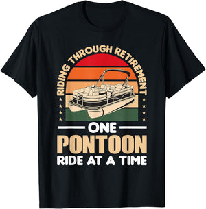 Pontoon Retirement Boat Owner Retired Pontoon Captain T-Shirt - T-Shirt | Black