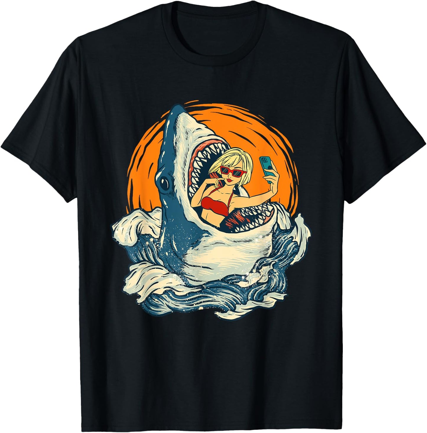 Sharkie - Selfie Shark Lover Animal Lover Marine Biologist T-Shirt - T-Shirt | Black