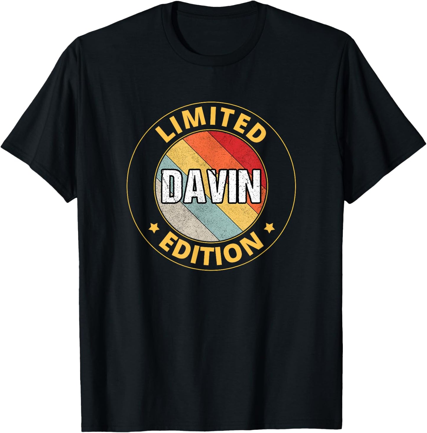 Davin Name T-Shirt - T-Shirt | Black
