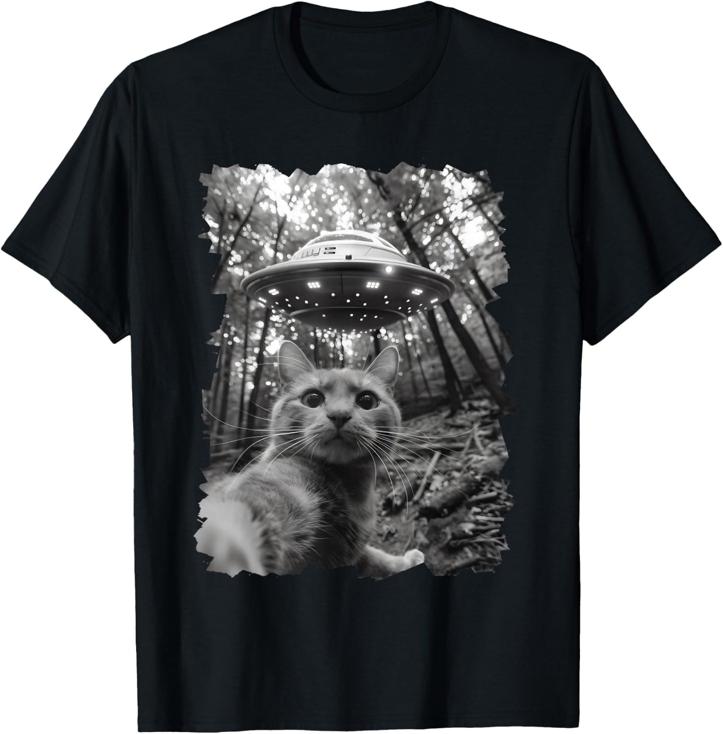 Funny Cat UFO, Funny Alien Cat Selfie UFO for Cats Lovers T-Shirt - T-Shirt | Black