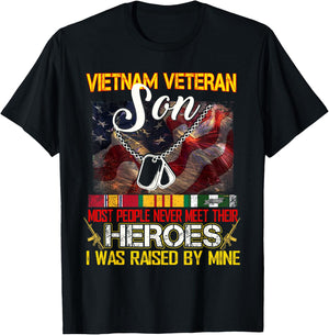 Proud Son of A Vietnam Veteran My Dad Mom is A Hero T-Shirt - T-Shirt | Black